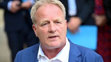 Gouvernement Bayrou : une "stabilité" aux ministères du Travail et de l'Industrie, "je ne vais pas m'en plaindre", réagit le président de la CFE-CGC