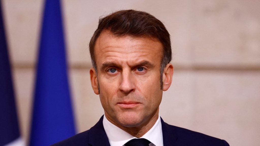 Chute du gouvernement Barnier : Emmanuel Macron prendra la parole jeudi à 20 heures, annonce l'Elysée après la censure du Premier ministre