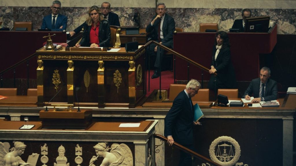 Chute du gouvernement Barnier : les agences de notation estiment que la censure va peser sur "la consolidation" des finances publiques de la France