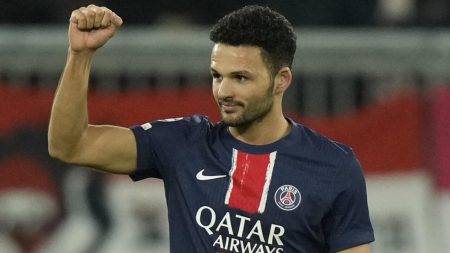 Des chants homophobes marquent la victoire du PSG contre Lyon au Parc des Princes