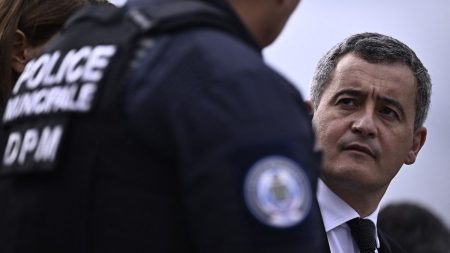 Lutte contre le trafic de drogue : "Il faut imaginer des opérations 'place nette' dans les prisons", affirme Gérald Darmanin