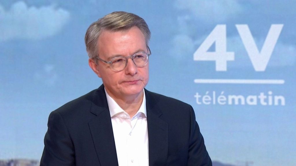 Budget 2025 : "Cette incertitude n'est pas favorable à l'emploi", estime Dominique Schelcher, PDG de Coopérative U