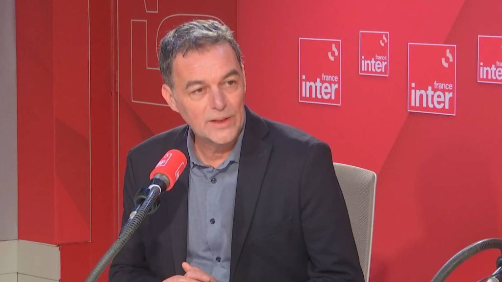 "Les urgences sont là", alerte la Fondation Abbé Pierre, inquiète de "l'immobilisme dans lequel s'installe la France"