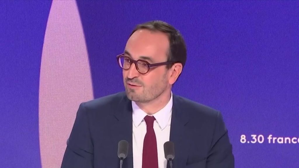 Nouveau Premier ministre : "François Bayrou a les qualités pour réussir", estime le député Thomas Cazenave