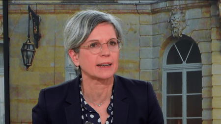 François Bayrou Premier ministre : « Emmanuel Macron n’est pas un homme de compromis », estime Sandrine Rousseau