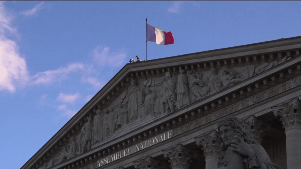 François Bayrou Premier ministre : une majorité à l'Assemblée nationale toujours introuvable ?