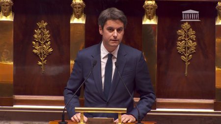 Gabriel Attal aux députés RN : « Erreur devant l’histoire » en votant la censure Barnier :
Vidéo
"Vous faites une erreur devant l'histoire", lance Gabriel Attal aux députés RN qui s'apprêtent à voter la motion de censure du gouvernement Barnier