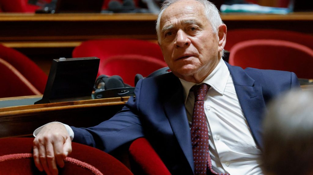 Nouveau gouvernement : le président du groupe Renaissance au Sénat appelle à "éviter" de nommer des personnalités "immédiatement censurables" par le RN