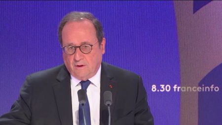 Gouvernement Bayrou : François Hollande réaffirme qu'il n'y aura pas de participation des socialistes à "cette majorité très étroite"