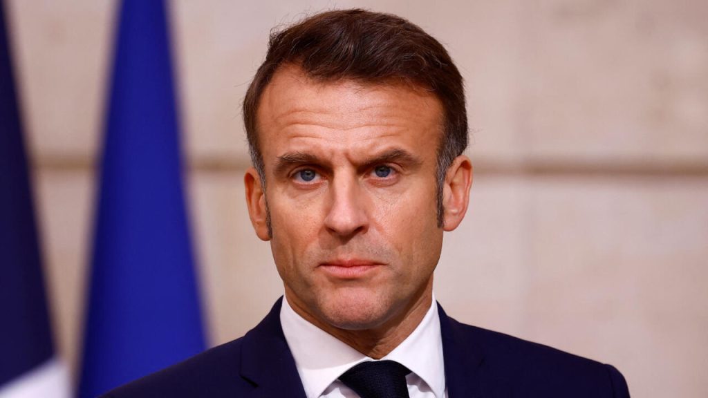 Macron rencontre les dirigeants des partis et promet un nouveau Premier ministre dans les 48 heures