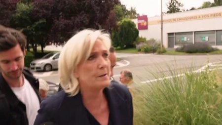 Marine Le Pen : Conditions pour éviter la censure du gouvernement Marine Le Pen : quelles sont ses conditions pour ne pas censurer le gouvernement ?