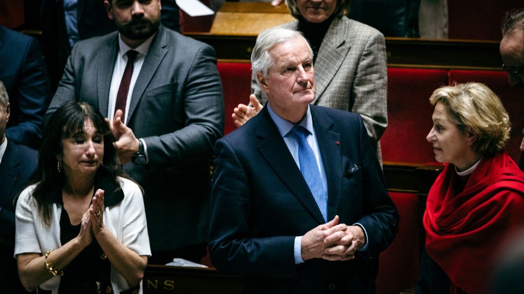 Le gouvernement de Michel Barnier est renversé après l'adoption d'une motion de censure à l'Assemblée nationale