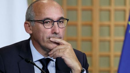 Ministre Christophe : « Un grand gâchis » après la chute du gouvernement Barnier Gouvernement Barnier renversé : "Un grand gâchis", déplore Paul Christophe, ministre démissionnaire des Solidarités