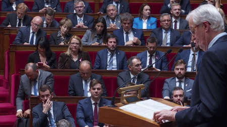 Motion de censure : le gouvernement Barnier en sursis Gouvernement Barnier : en sursis face à la motion de censure