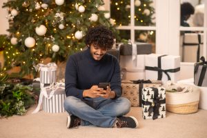 Qu'est-ce qui fait de l'iPhone 16 Pro un véritable bijou technologique à offrir à Noël ?
