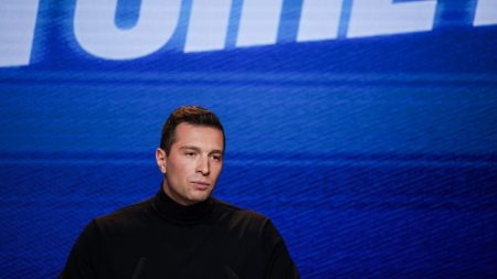 RN menace de censure sur le budget Sécurité sociale, sauf surprise, selon Bardella Budget de la Sécurité sociale : le RN "censurera le gouvernement" de Michel Barnier, "sauf miracle de dernière minute", déclare Jordan Bardella