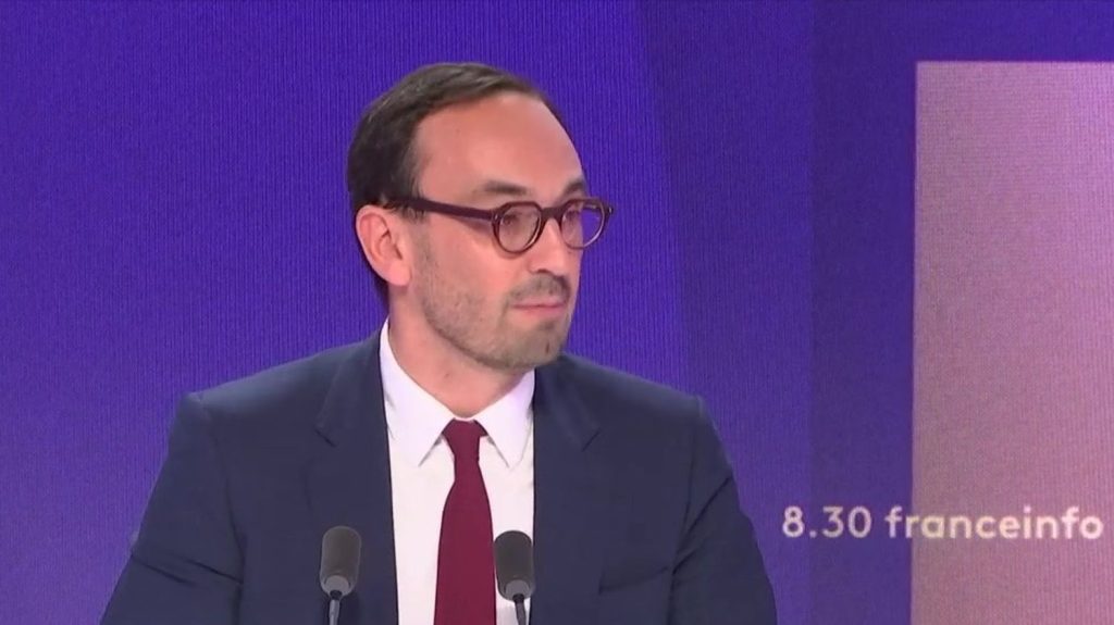 Retraites : le député Ensemble pour la République Thomas Cazenave n'est "pas favorable au gel de la réforme"