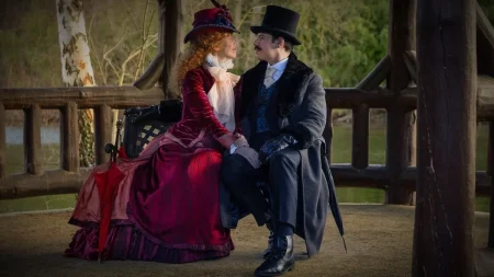 "Sarah Bernhardt. La Divine" : Sandrine Kiberlain dans un grand rôle et un biopic brillant de Guillaume Nicloux