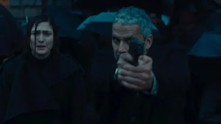 "Six jours" : Julie Gayet et Sami Bouajila forment un iconoclaste duo de détectives dans le thriller de Juan Carlos Medina