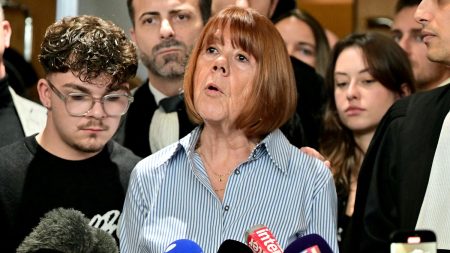 Soumission chimique : "le tournant avec l'affaire des viols de Mazan c'est qu'on n'a jamais eu autant de mobilisation des acteurs de santé", analyse la pharmacienne et experte Leïla Chaouachi