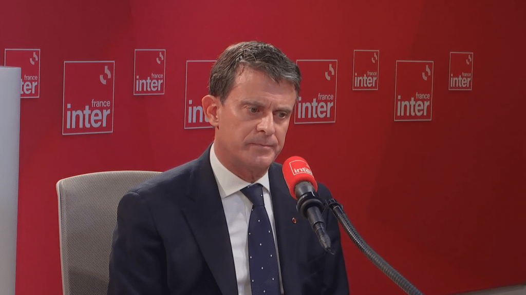 Nommé ministre des Outre-mer, Manuel Valls dit avoir accepté parce qu'il "aime les défis et prendre des risques"