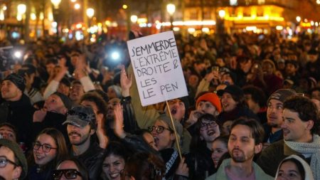 Le gouvernement français dénonce les fêtes de rue célébrant la mort de Jean-Marie Le Pen