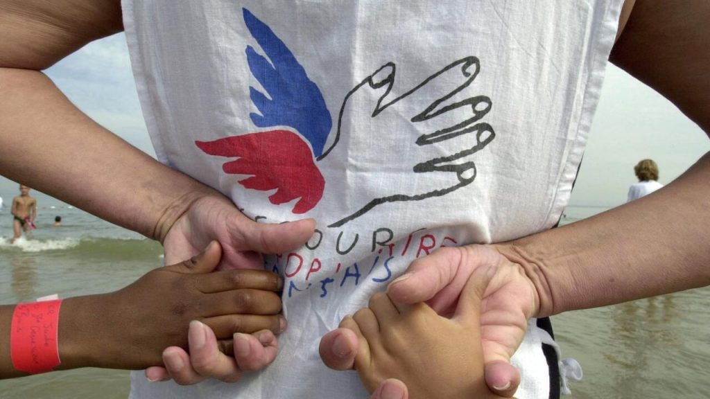 Le Secours Populaire fête ses 80 ans en réclamant du temps et non de l'argent
