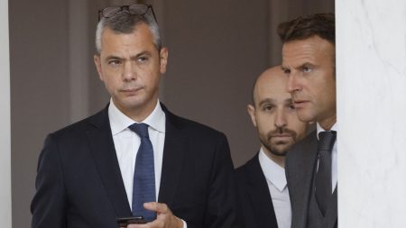 Alexis Kohler auditionné par la commission des Finances pour dérapage budgétaire Dérapage budgétaire : le secrétaire général de l'Élysée Alexis Kohler sera auditionné par la commission des Finances