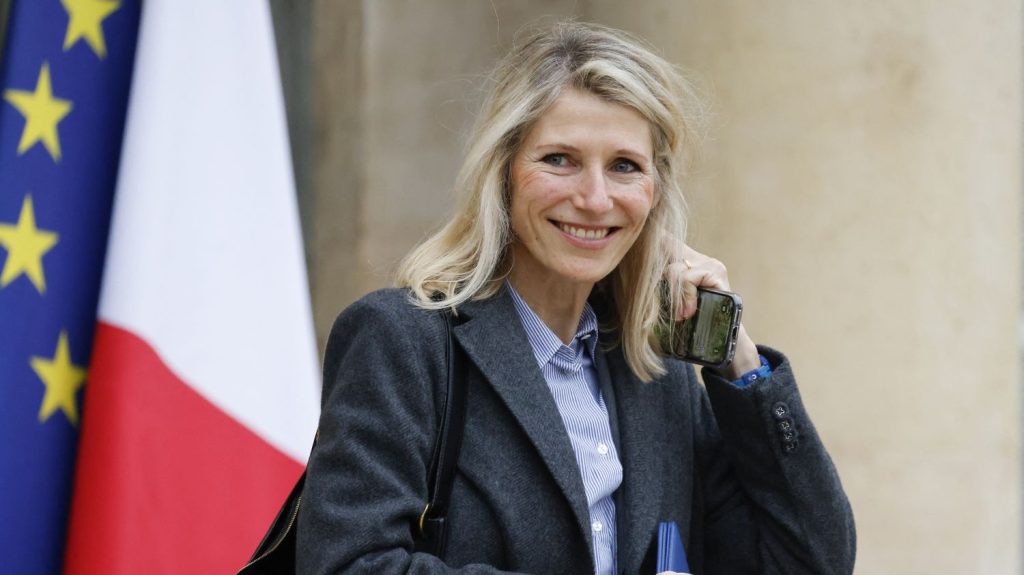 Budget des Sports : un amendement des sénateurs prévoit "113 millions" d'euros issus des paris sportifs, annonce la ministre des Sports

          Marie Barsacq, ministre des Sports, de la Jeunesse et de la Vie associative, était l'invitée du Club info dimanche 26 janvier.