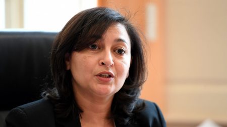Dans une vidéo, la maire d'Avallon Jamilah Habsaoui dit attendre le non-lieu "qui consacrera son innocence"