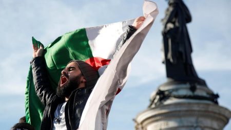 Avec les relations franco-algériennes à un creux de tous les temps, peuvent-ils se remettre sur la bonne voie?