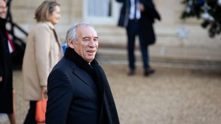 Budget 2025 : mesures du gouvernement sur impôts, taxes et économies pour le projet de loi de finances. Budget 2025 : impôts, taxes, économies… Quelles sont les pistes du gouvernement pour le projet de loi de finances ?