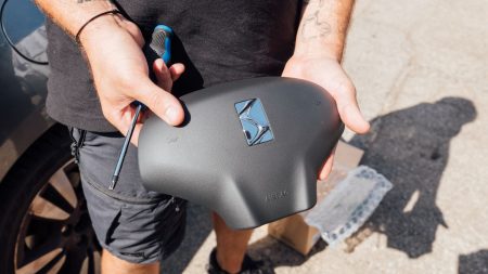 Citroën rappelle en Europe les C3 et DS3 pour airbag défectueux. Airbags défectueux : Citroën étend les rappels des C3 et DS3 à toute l'Europe