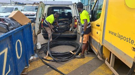 Cyclone Chido à Mayotte : 71,3% des foyers rétablis, fortes disparités persistent. Cyclone Chido à Mayotte : 71,3% des foyers ont de nouveau l'électricité, mais il reste de "fortes disparités"