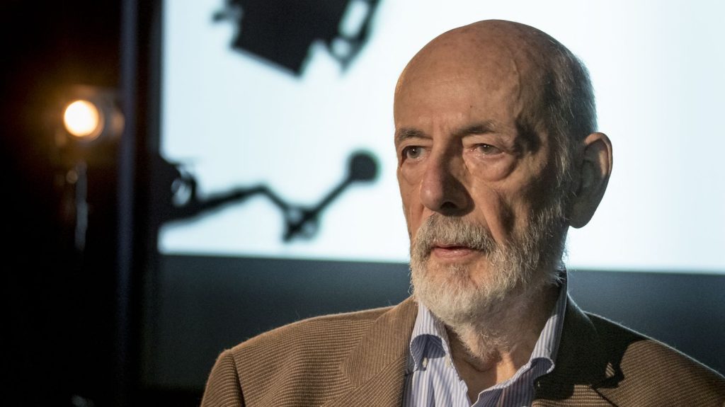 Bertrand Blier, réalisateur des "Valseuses", de "Buffet froid", et "Tenue de soirée", est mort à l'âge de 85 ans
