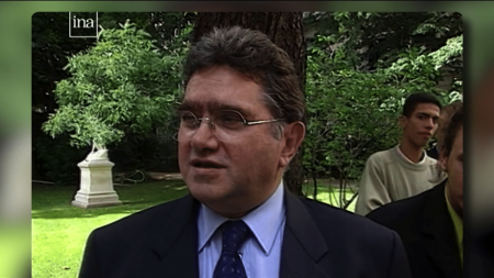 Décès à 87 ans de Claude Allègre, ancien ministre de l’Éducation Claude Allègre : l'ancien ministre de l'éducation est décédé à 87 ans