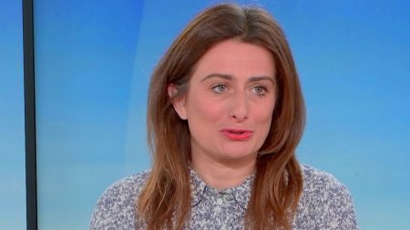 Décès de Jean-Marie Le Pen : « Le combat politique demeure », affirme Marine Tondelier (EELV) Mort de Jean-Marie Le Pen : "Le combat politique demeure", assure Marine Tondelier, secrétaire nationale Les Écologistes-EELV