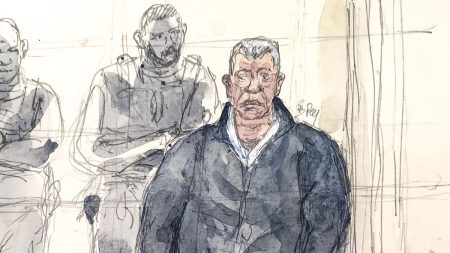 Les enquêteurs s'intéressent à Dominique Pelicot pour une autre agression de femme, en 2004