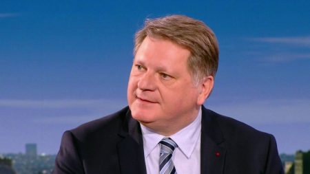 Trafic de drogue : "Aujourd'hui on ne peut plus faire de police sans faire de l'enquête numérique", explique Christian Sainte, directeur national de la police judiciaire