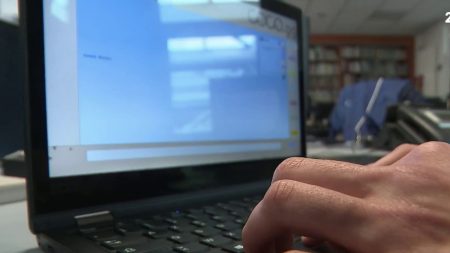 Agressions, trafics : enquête sur le site Coco.gg, un repaire de prédateurs en ligne
