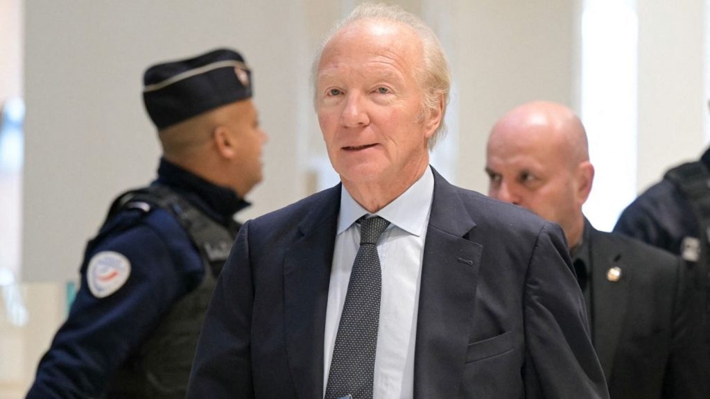 Financement libyen : Brice Hortefeux se dit piégé par Ziad Takieddine au procès Procès des soupçons de financement libyen : "J'ai été candide", se défend Brice Hortefeux, qui dit avoir été piégé par Ziad Takieddine