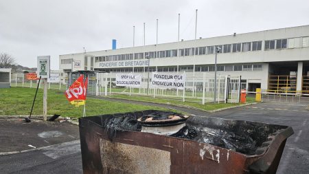Fonderie de Bretagne : Renault offrira un emploi équivalent si aucun repreneur ne se manifeste Fonderie de Bretagne : le directeur général de l'entreprise assure que Renault "a tout fait pour dégoûter le repreneur potentiel"