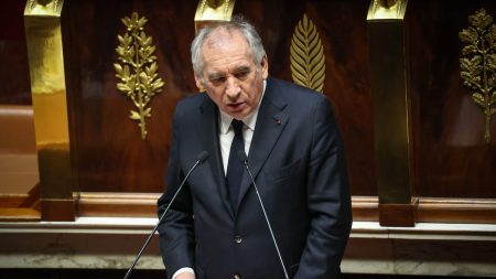 François Bayrou relance le débat sur le chiffrage des retraites François Bayrou relance le débat autour du chiffrage des retraites