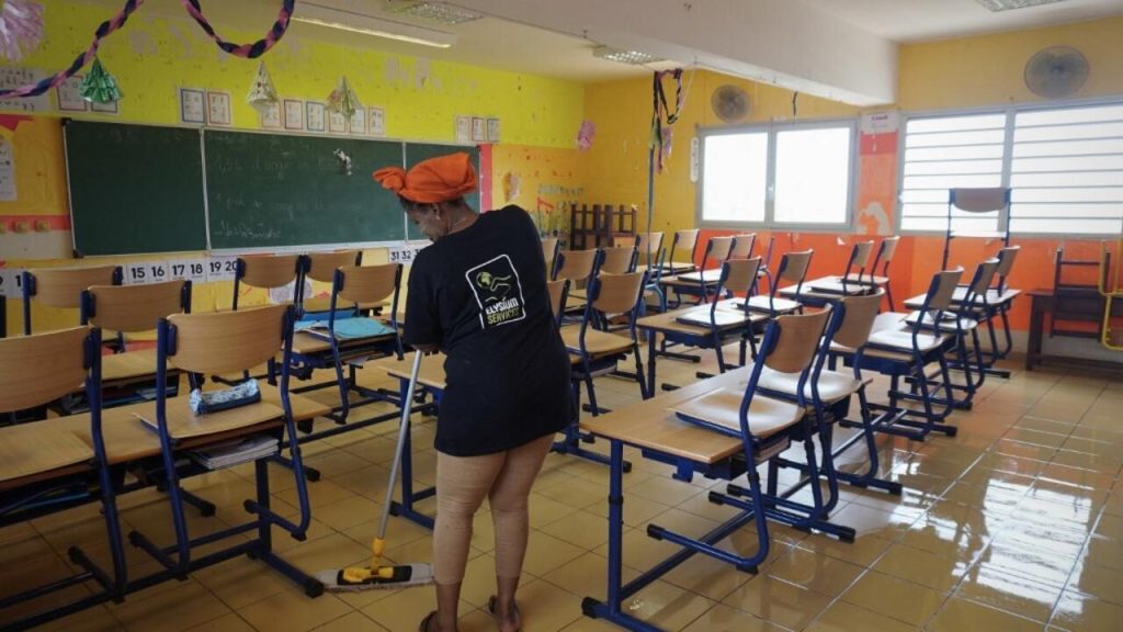 La rentrée scolaire à Mayotte connaît une rentrée difficile six semaines après le cyclone Chido
