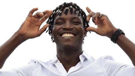 L’acteur migrant primé Abou Sangaré obtient le droit de séjour en France