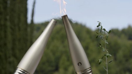 Lebranchu, survivant du camp nazi et porteur de la flamme olympique, est décédé à l'âge de 102 ans