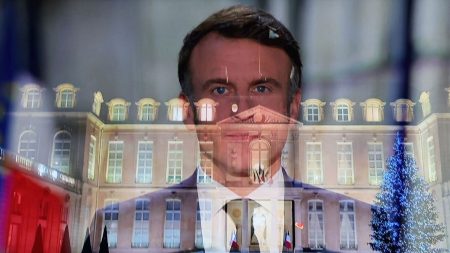 Macron : Conventions citoyennes et référendums pour que les Français « tranchent » des sujets clés Conventions citoyennes, référendums... Quatre questions sur la proposition d'Emmanuel Macron de demander aux Français de "trancher" des "sujets déterminants"