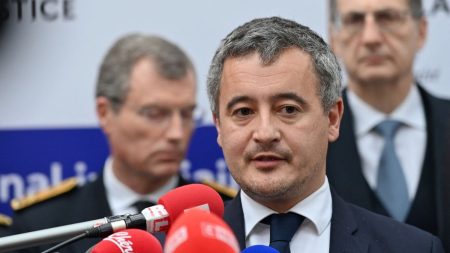 Lutte contre le narcotrafic : Gérald Darmanin veut "taper" les trafiquants "au portefeuille"