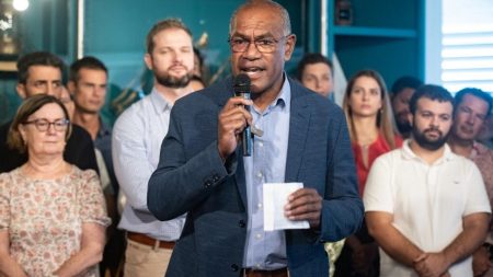 Qui est Alcide Ponga, le nouveau président pro-français de Nouvelle-Calédonie ?