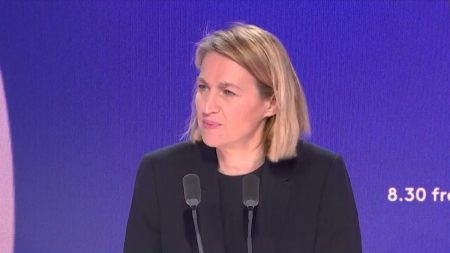 Réforme des retraites : Réunion ASAP avec les partenaires sociaux, annonce la ministre du Travail Réforme des retraites : "Une lettre sera envoyée vendredi, pour une réunion très prochainement" avec les partenaires sociaux, confirme la ministre chargée du Travail